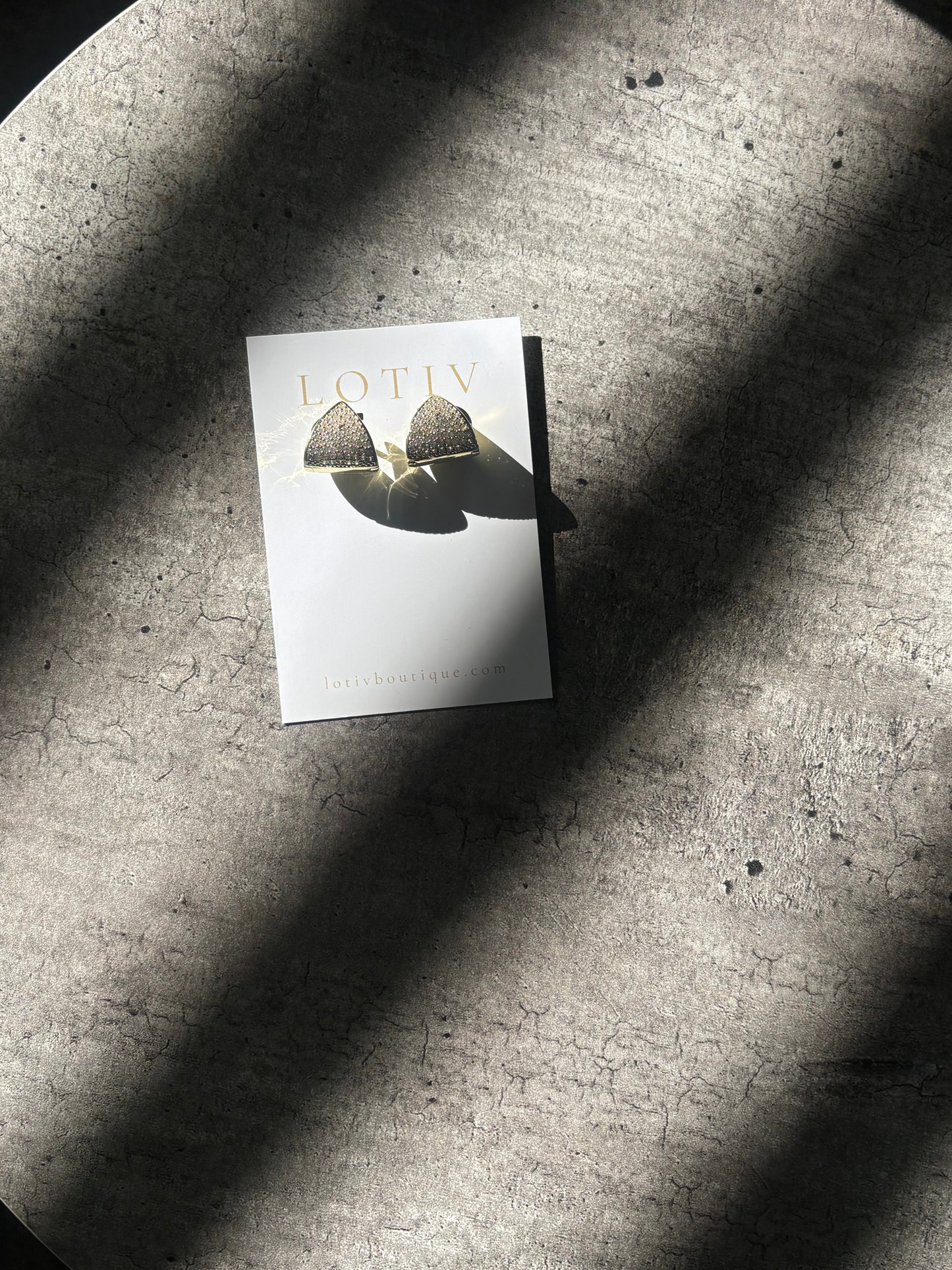 Katie Triangle Earrings (Gold)