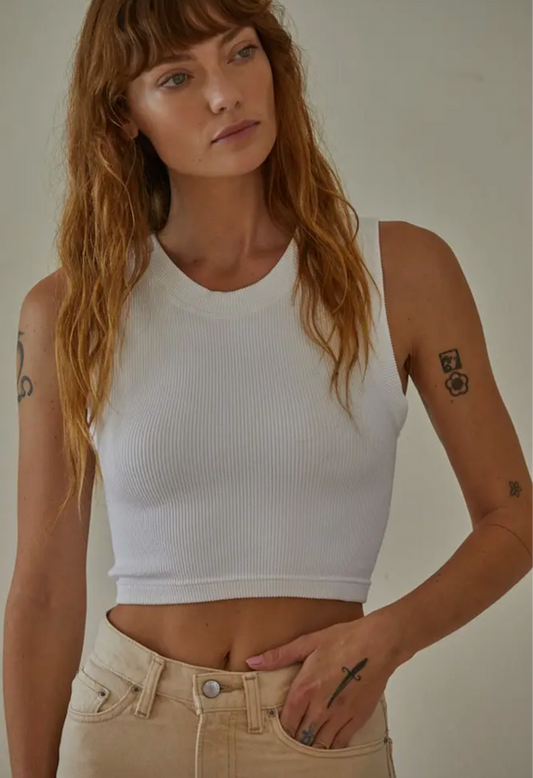 Jovi Seamless Ribbed Crop Sleeveless Top (Dusty Lilac, White or Dusty Sage)