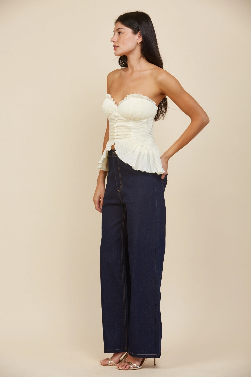 Gaia Bustier Pleated Strapless Top (Cream)