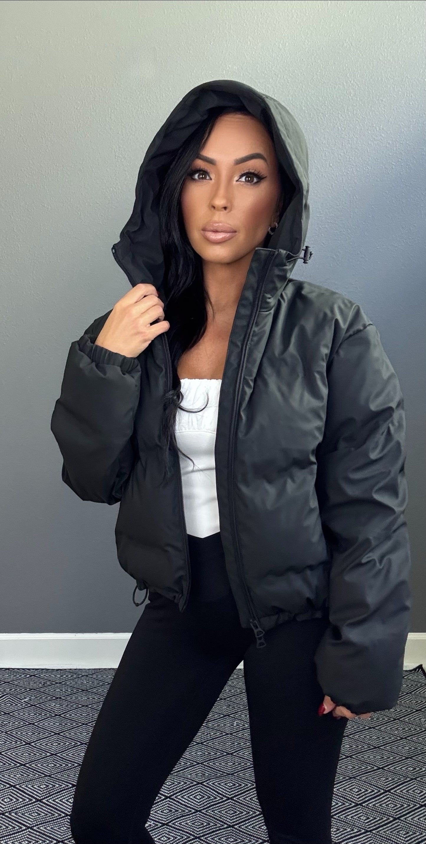LAURAL LEE HOODED PUFFER (BLACK)