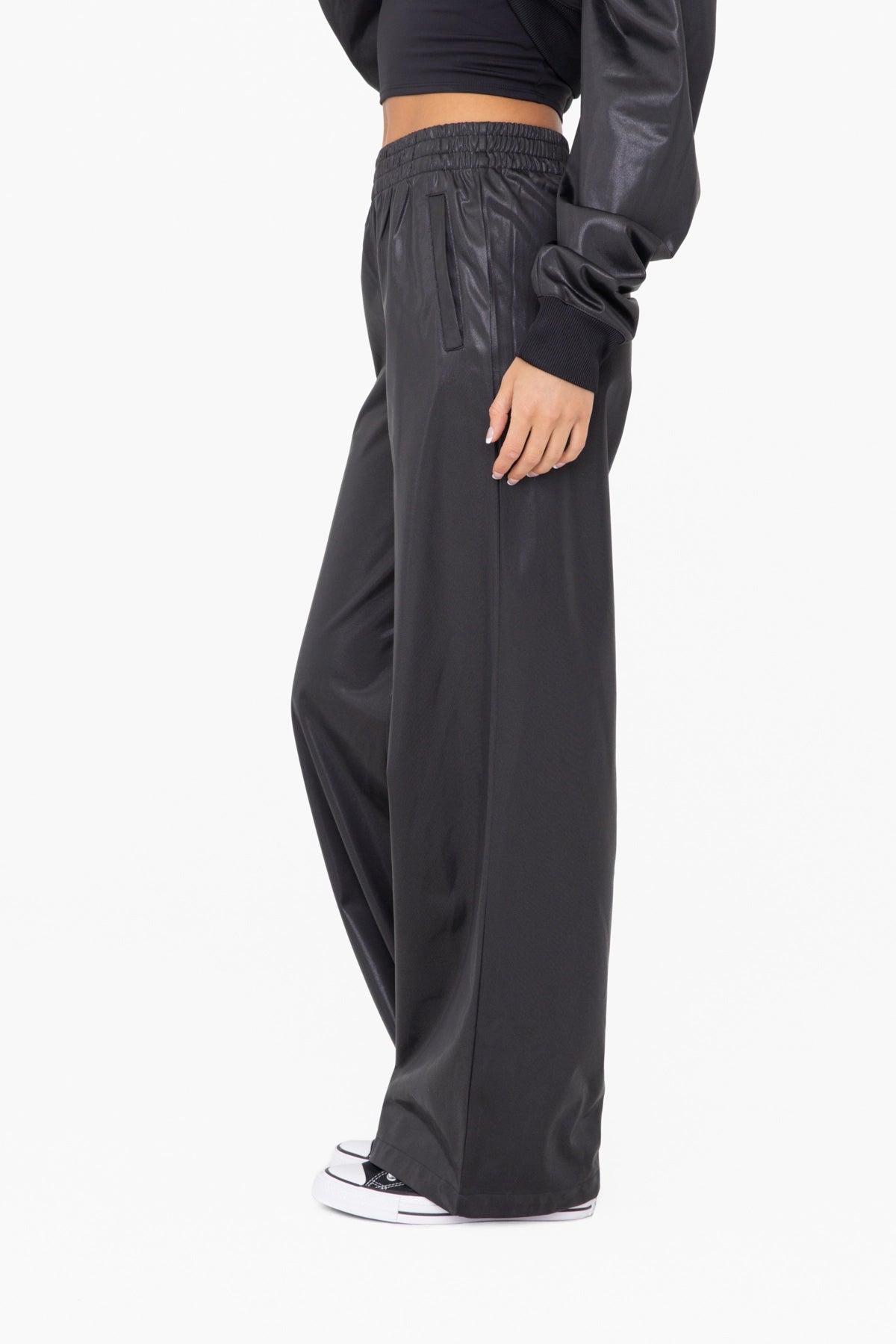 Kelley Wide Leg Stretch Shine Pants (Black)