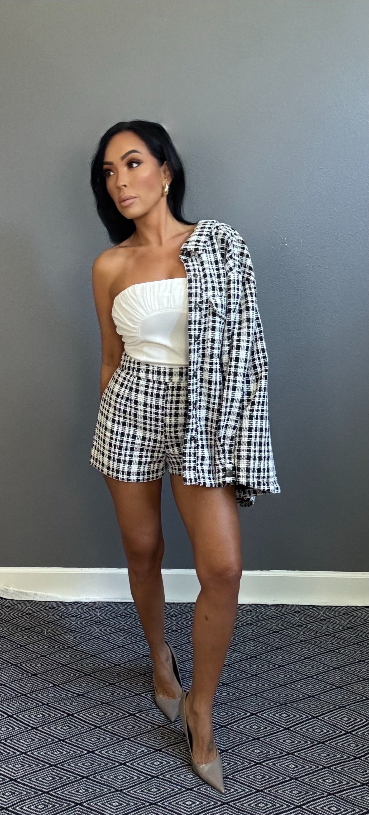 ANA TWEED OVERSIZED BLACK & WHITE PLAID BLAZER JACKET