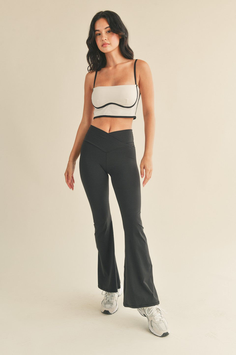 Contrast Sculpting Bra Tank (Ivory)