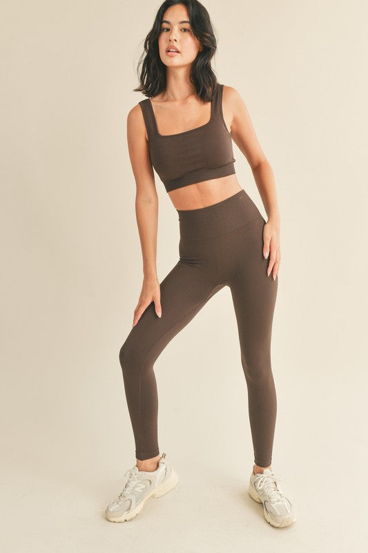 Chocolate Brown Textured Athletic Matching Set (Brown)