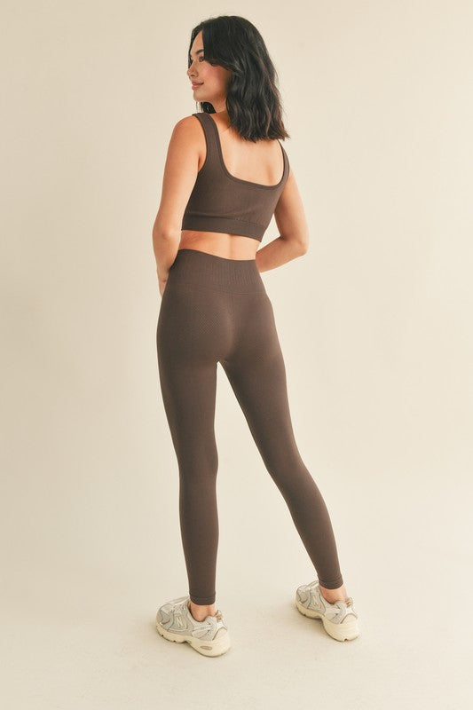 Chocolate Brown Textured Athletic Matching Set (Brown)