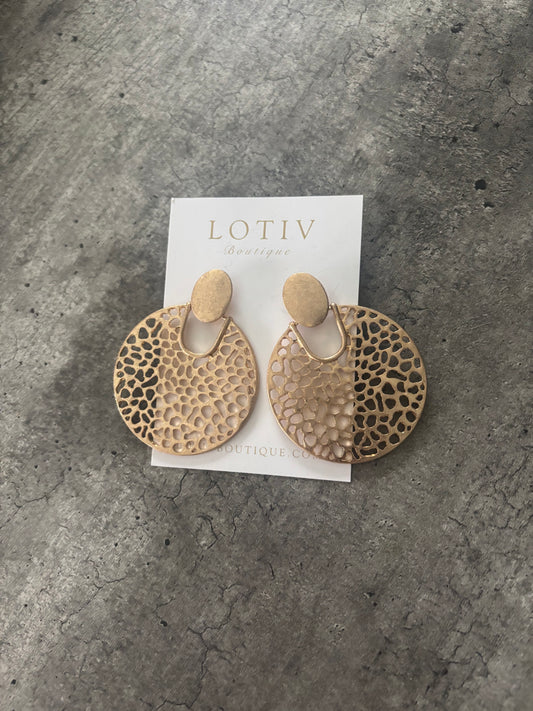 Chella  Filigree Disc Boho Earrings (Gold)