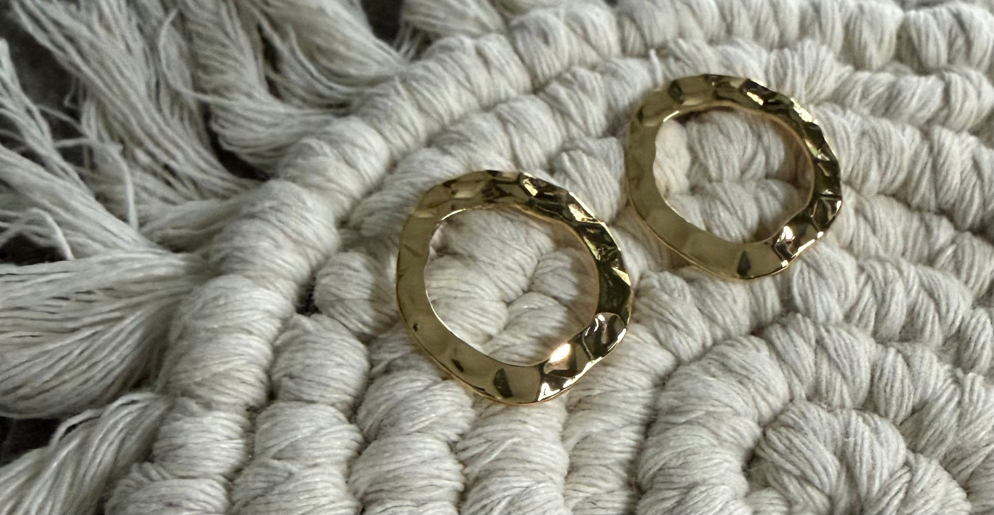 Selene Circle Earrings (Gold)