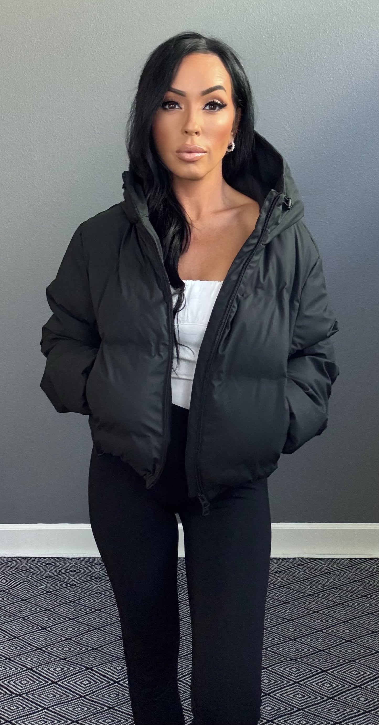 LAURAL LEE HOODED PUFFER (BLACK)