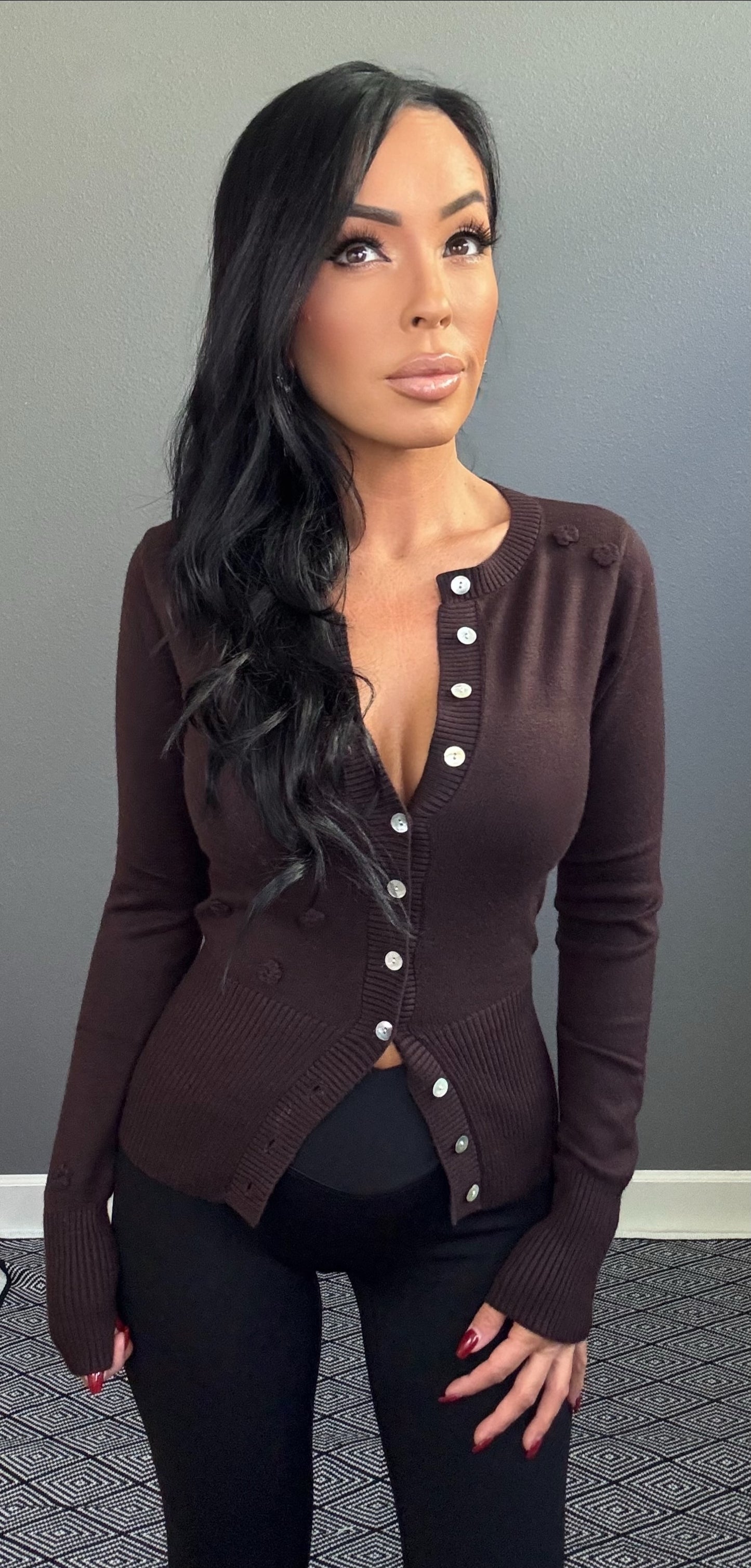 EMA FLOWER BUD KNIT CARDIGAN SWEATER (CHOCOLATE BROWN)