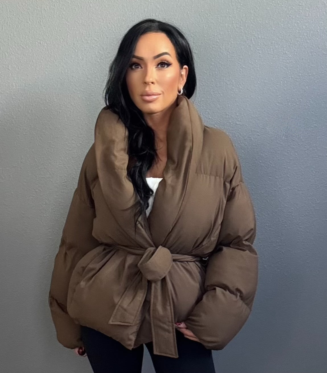 SOPHIA BELTED DOWN PUFFER COAT (BROWN)