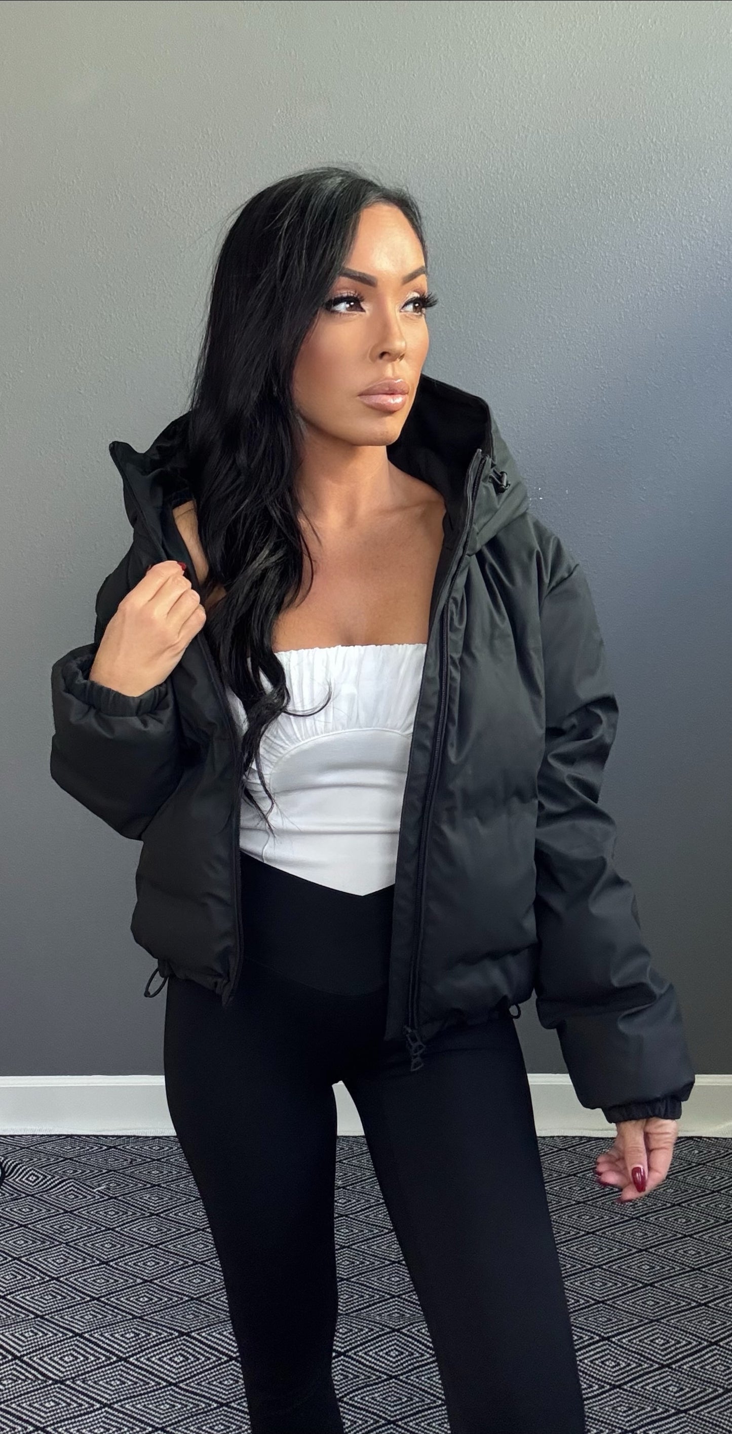 LAURAL LEE HOODED PUFFER (BLACK)