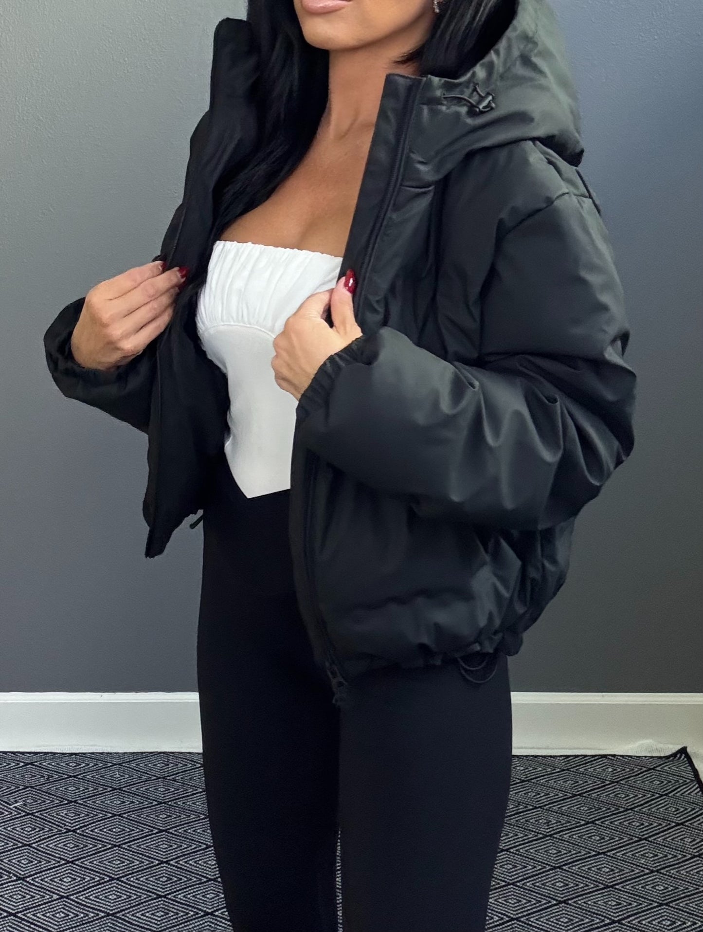 LAURAL LEE HOODED PUFFER (BLACK)