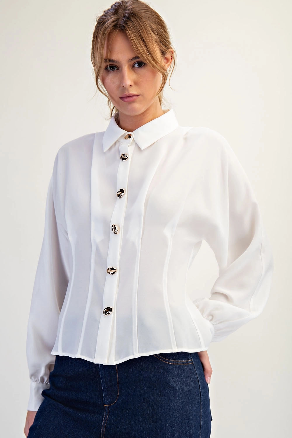 The Anaiis Fitted Button Up Blouse (White)
