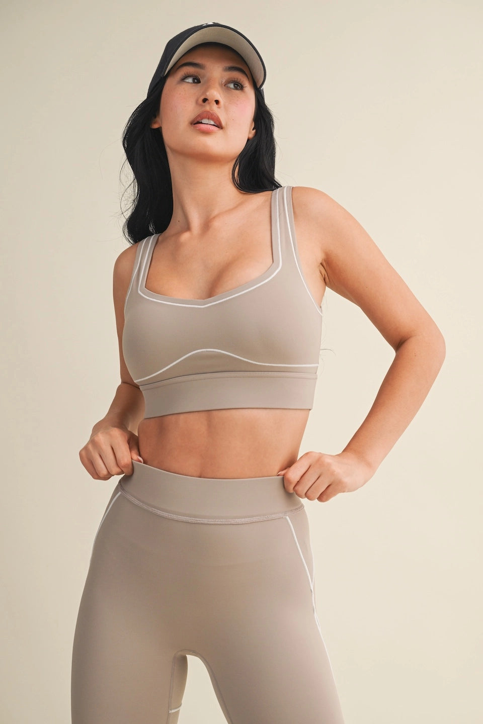 The Contrast Aligned Sports Bra Top (Taupe)