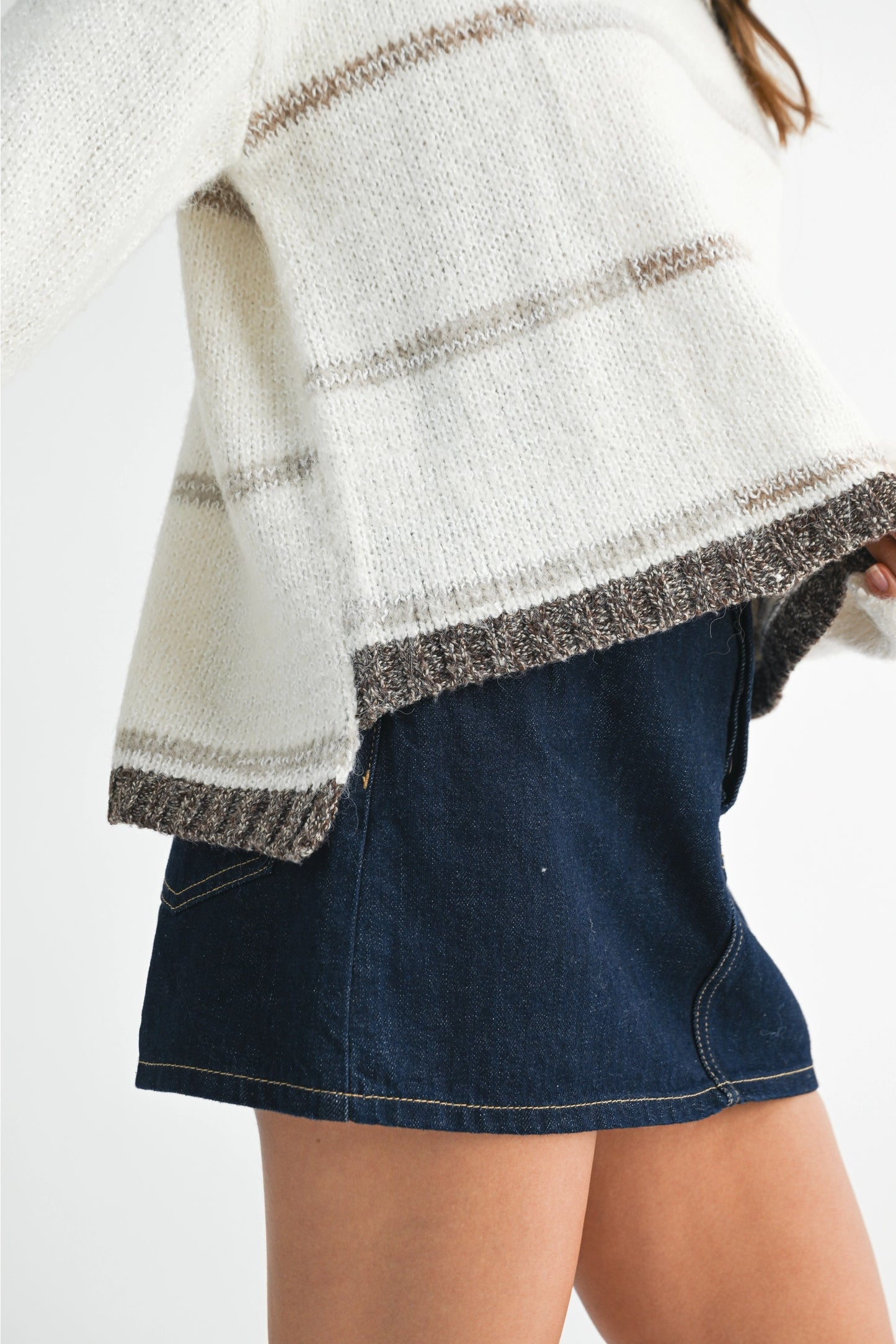KENZIE STRIPED SWEATER (WHITE/OAT)
