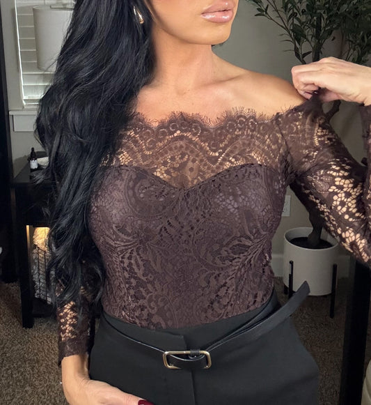 Hamlin Off Shoulder Lace Bodysuit (Brown)