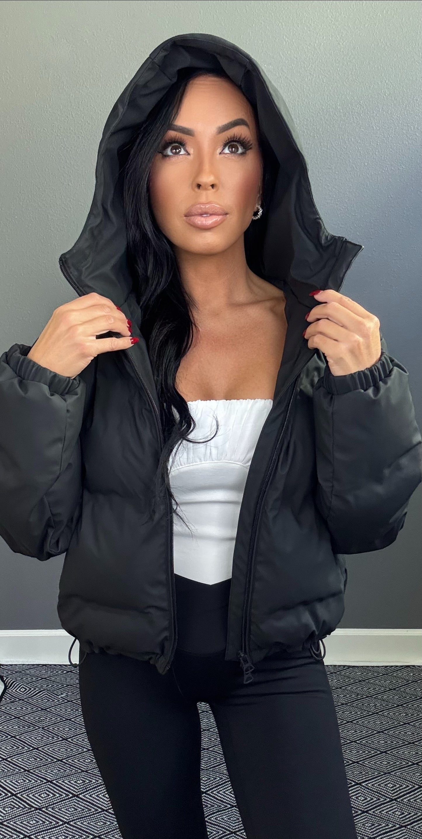 LAURAL LEE HOODED PUFFER (BLACK)