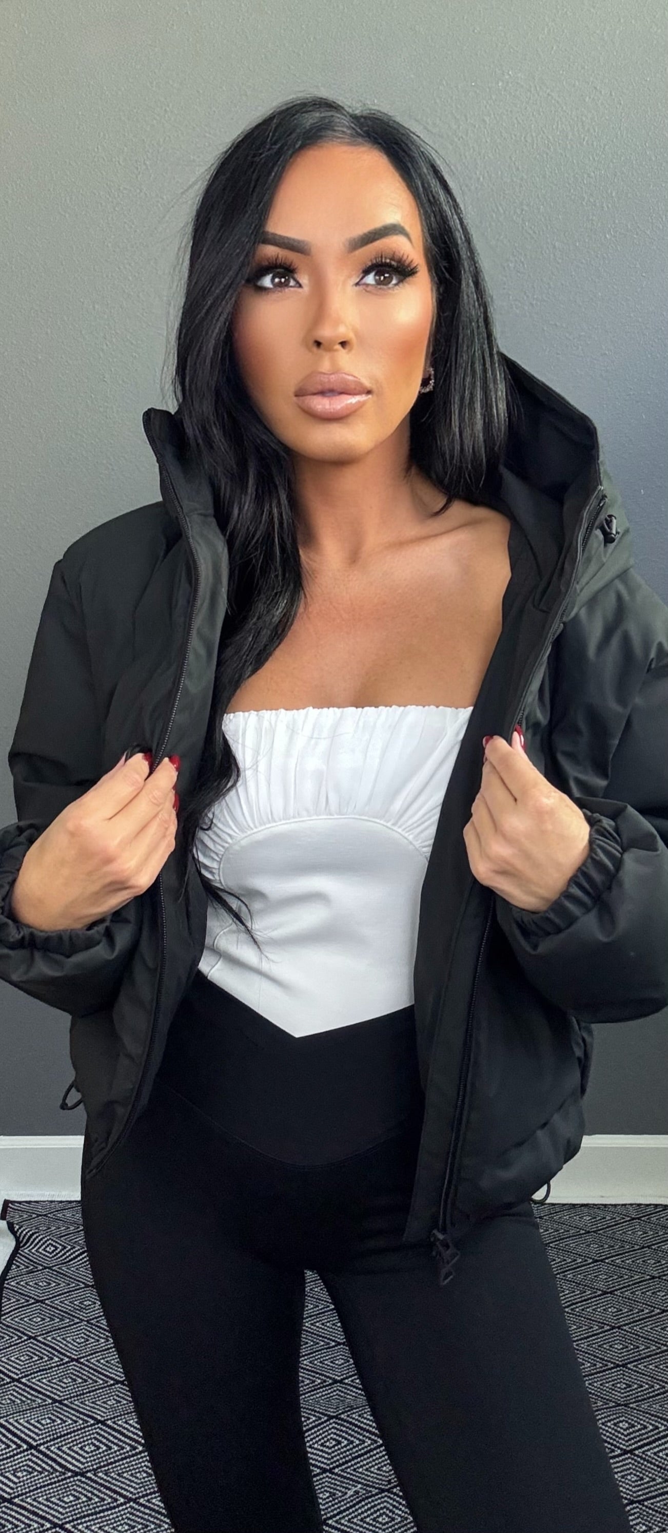 LAURAL LEE HOODED PUFFER (BLACK)