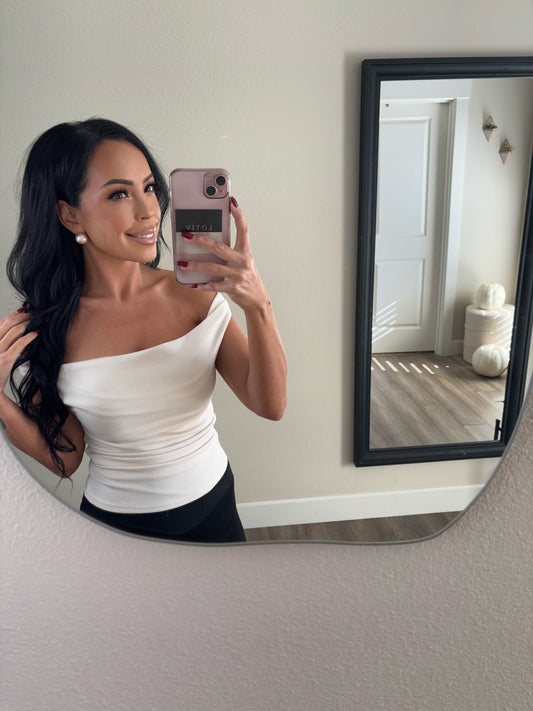 CARISSA OFF THE SHOULDER TOP (CREAM)