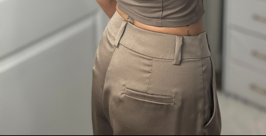 Londyn Satin Trousers (Mocha)