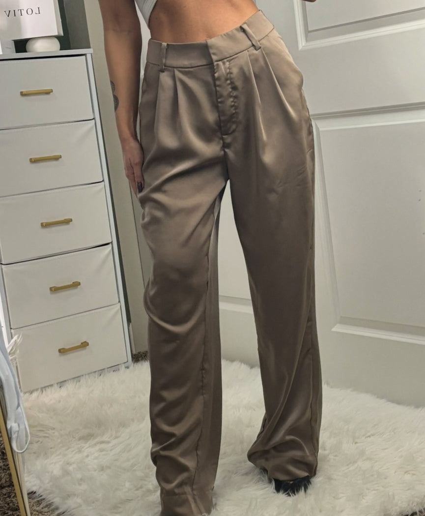 Londyn Satin Trousers (Mocha)
