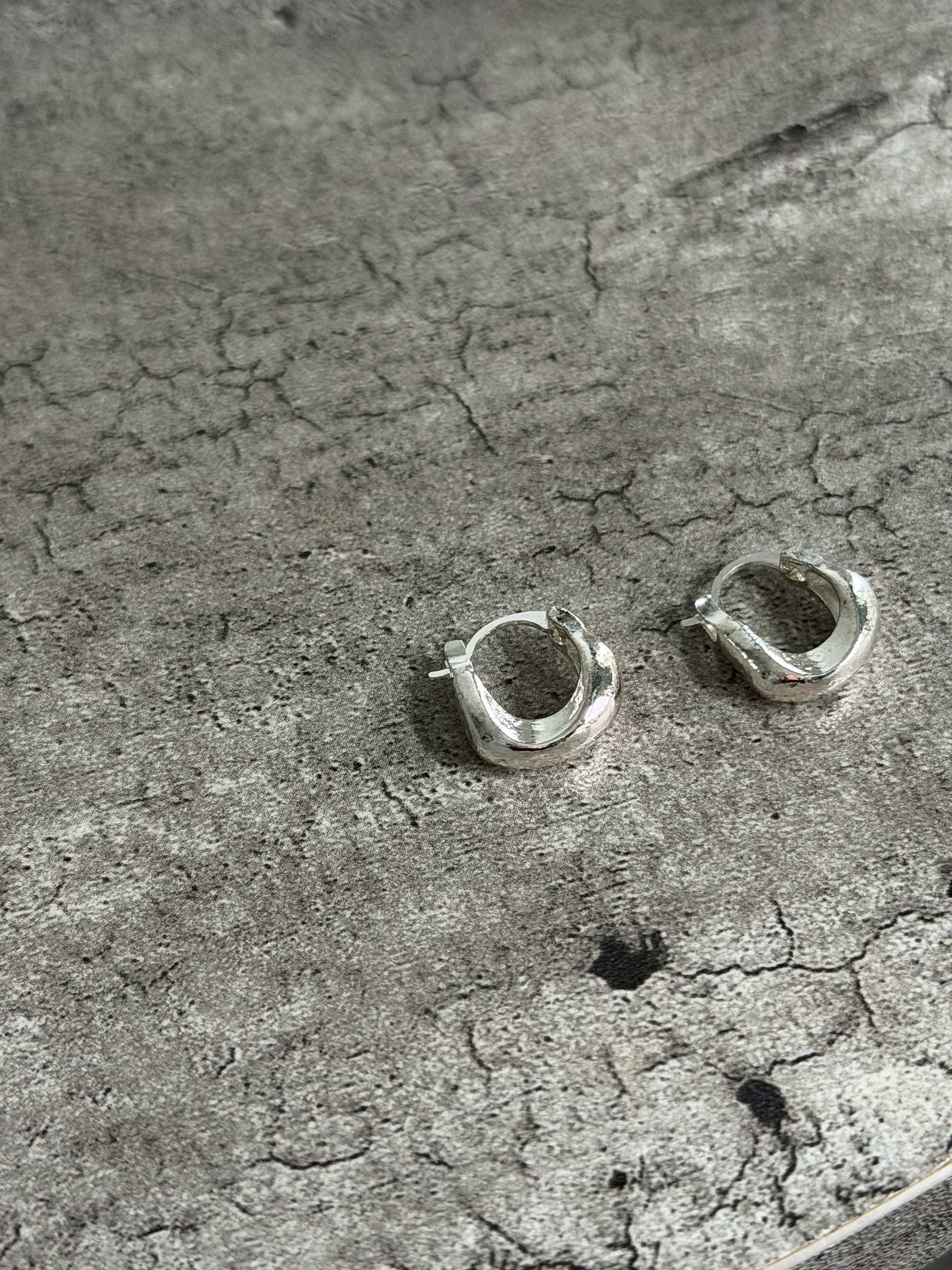 Silver hoop earrings LOTIV hoops