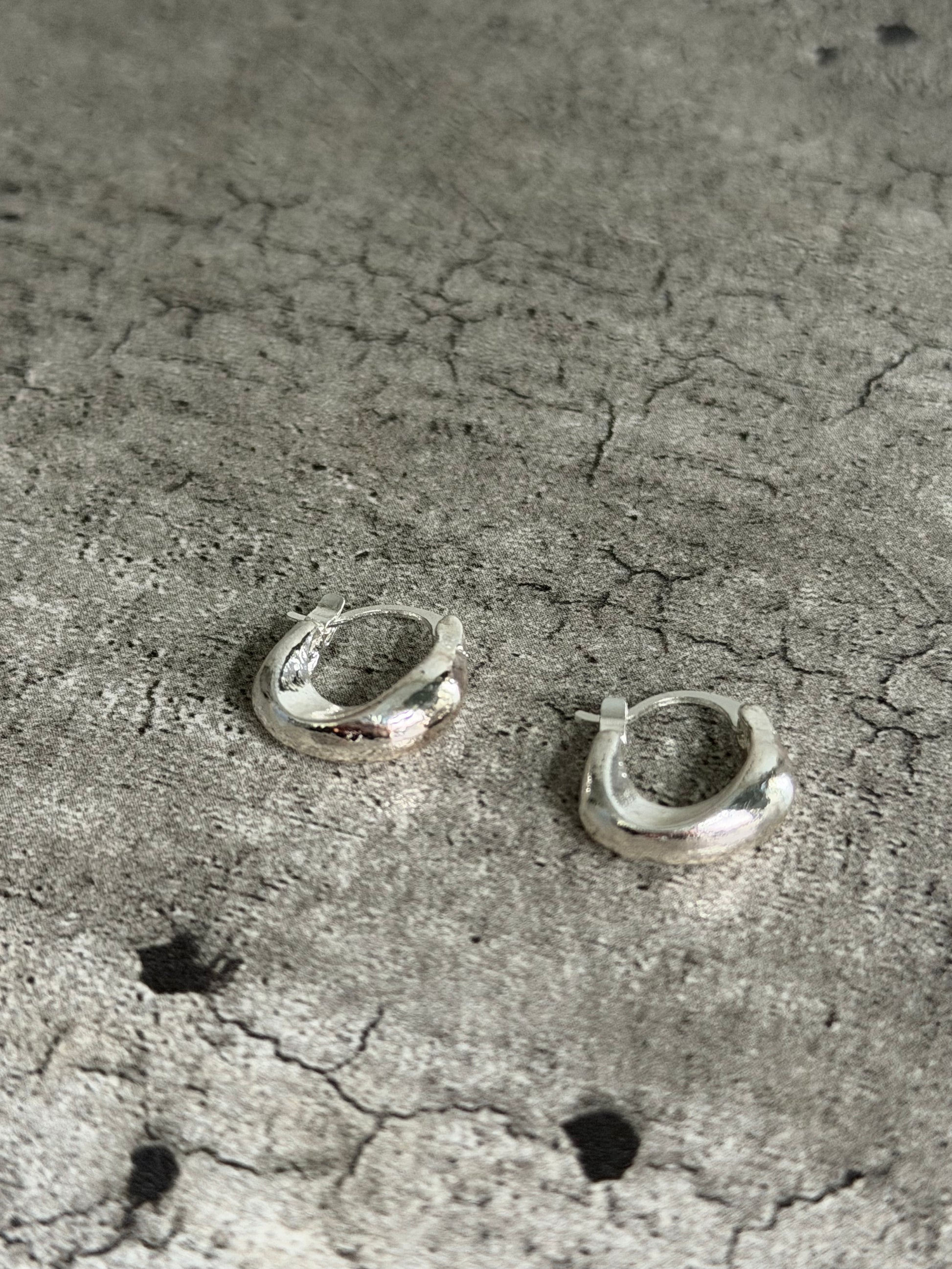 Silver hoop earrings LOTIV hoops