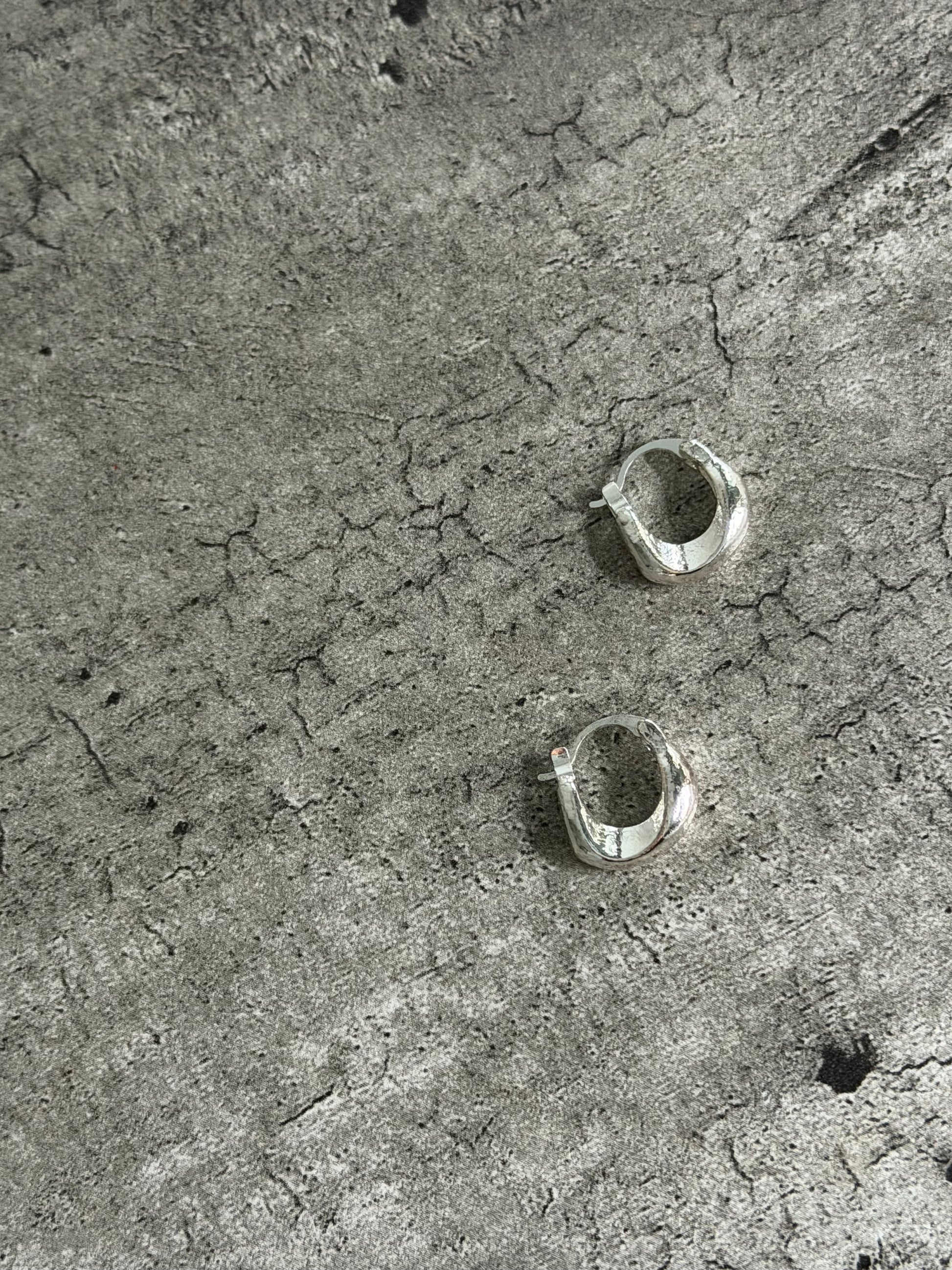 Silver hoop earrings LOTIV hoops