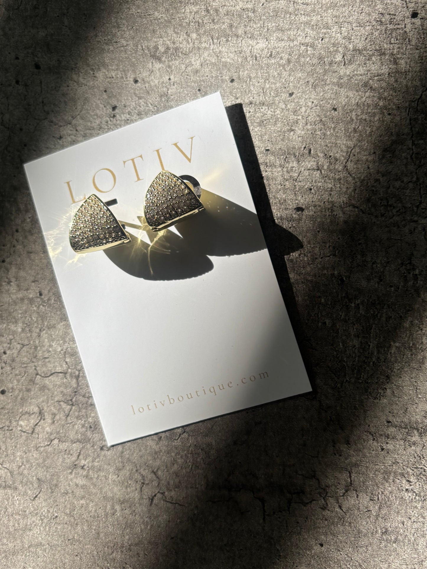 Katie Triangle Earrings (Gold)