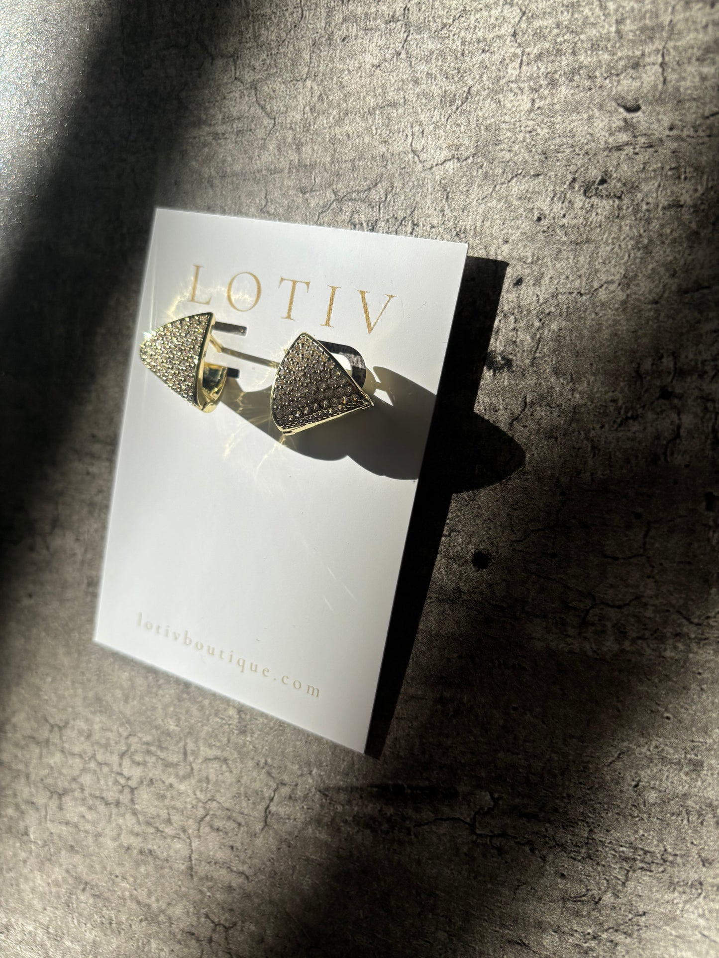 Katie Triangle Earrings (Gold)