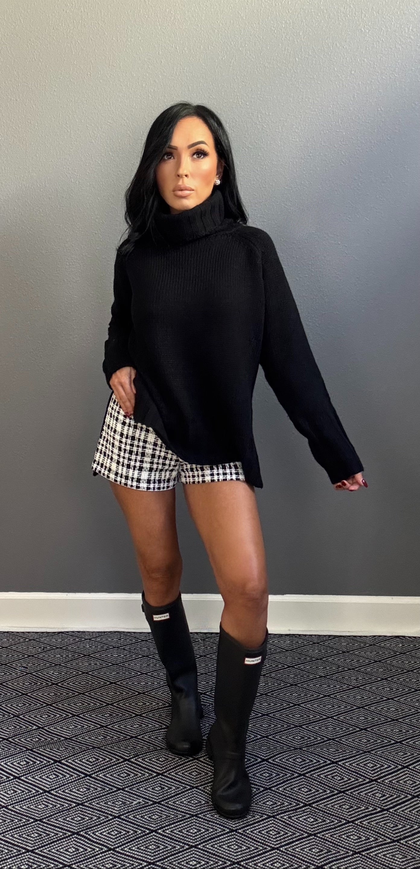 RINNA MOCK LONG SWEATER (BLACK)