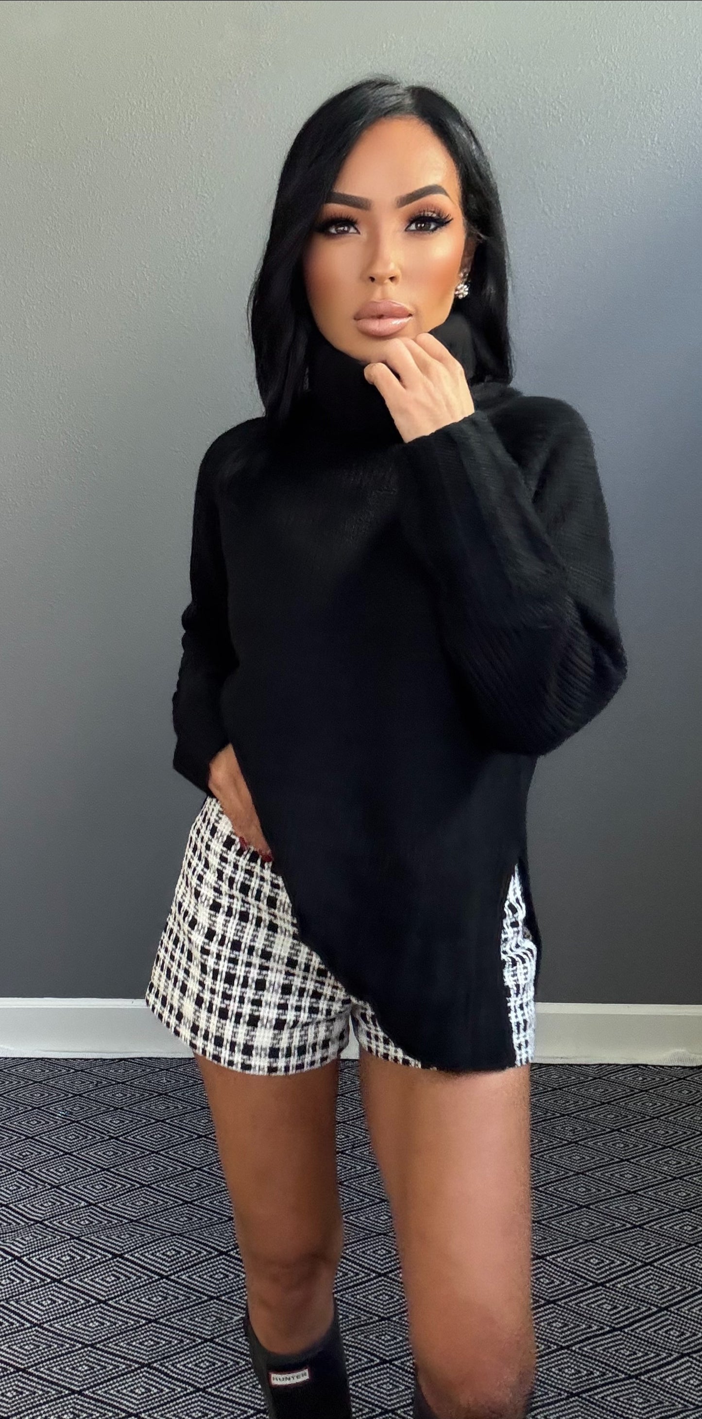 RINNA MOCK LONG SWEATER (BLACK)