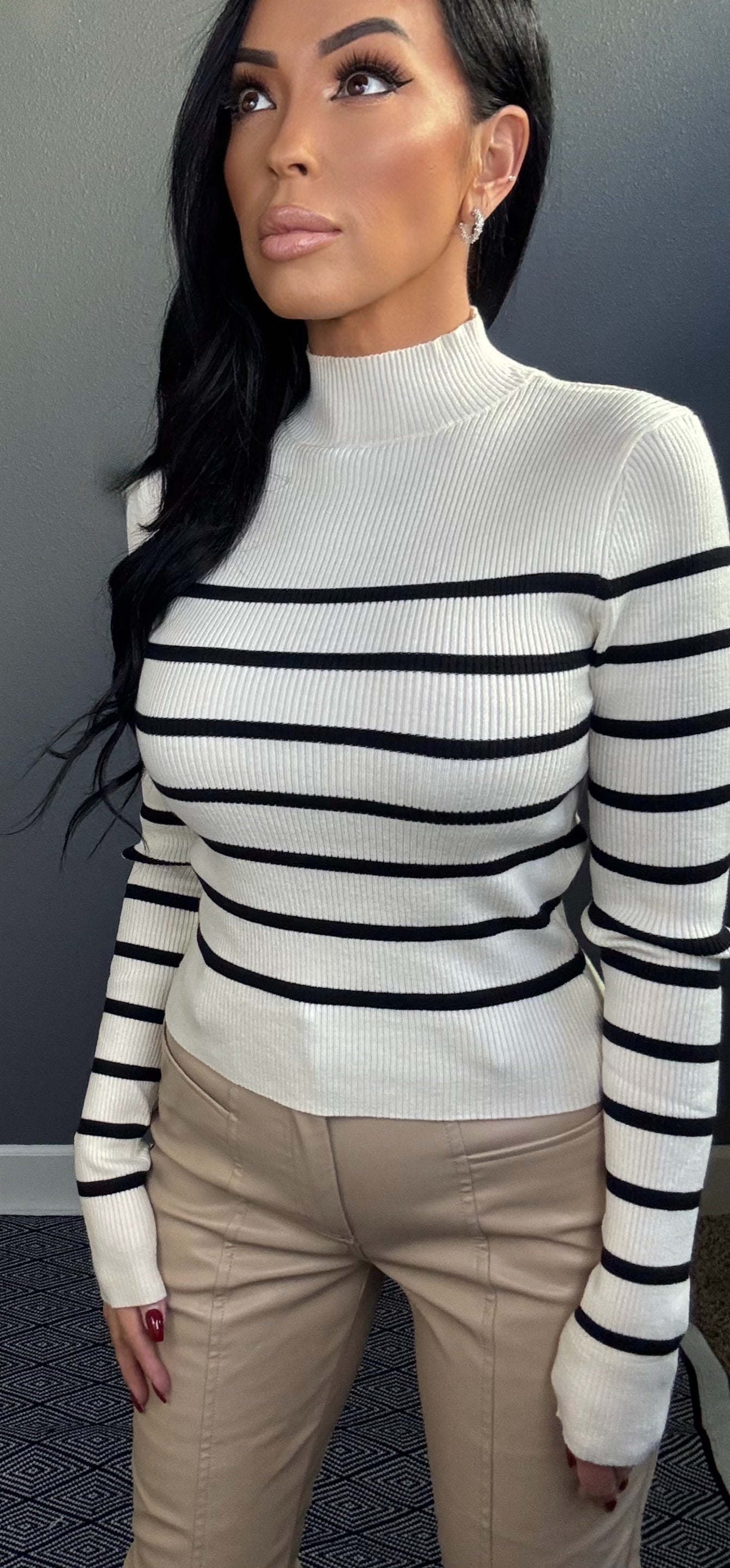 EMMELINE STRIPED MOCK NECK TOP (CREAM w/ BLACK)