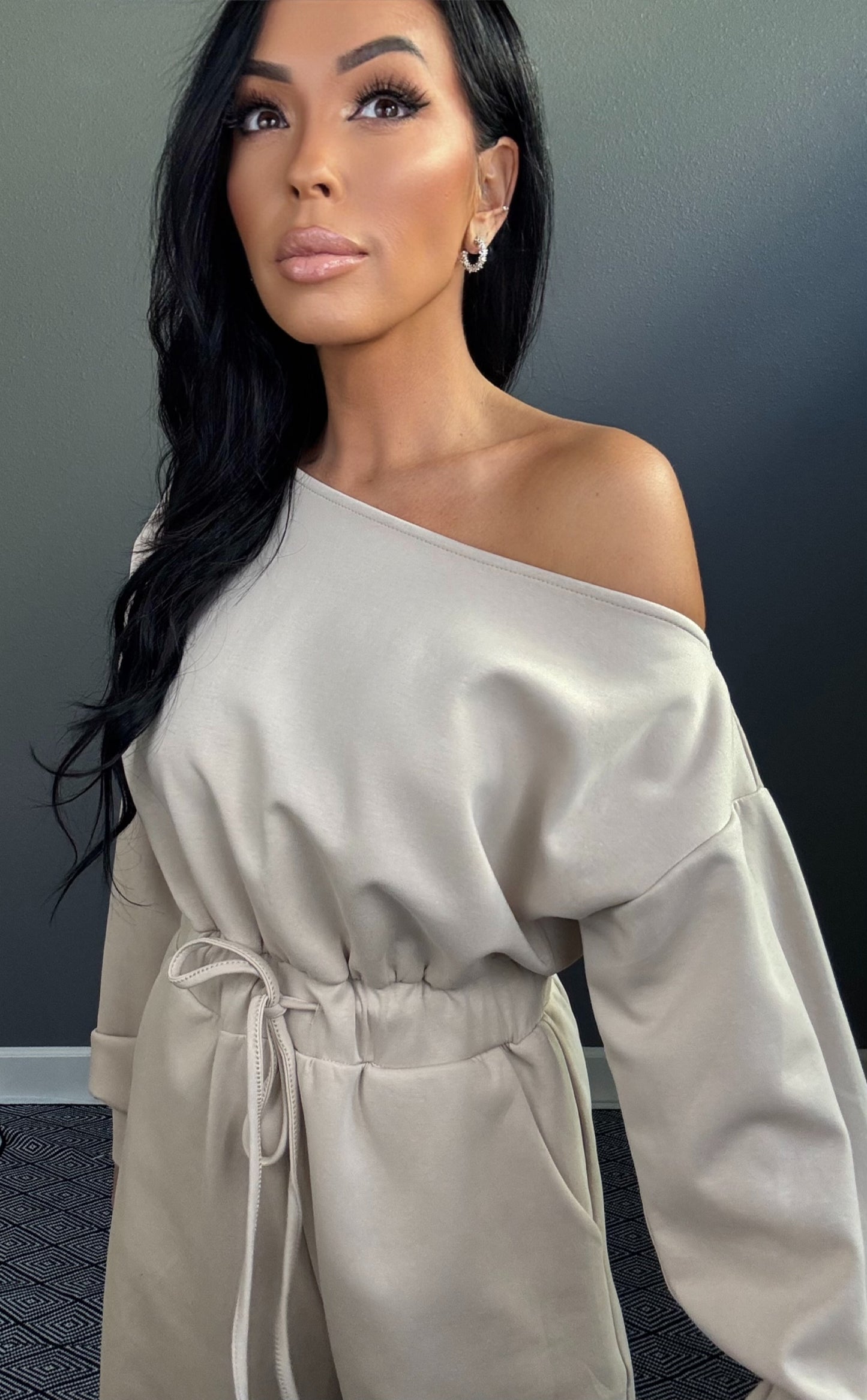 SCARLETT OFF SHOULDER LOUNGE JUMPSUIT (SAND)