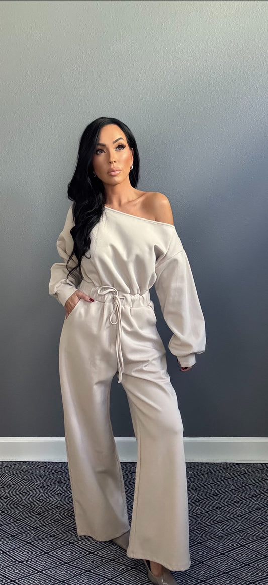 SCARLETT OFF SHOULDER LOUNGE JUMPSUIT (SAND)