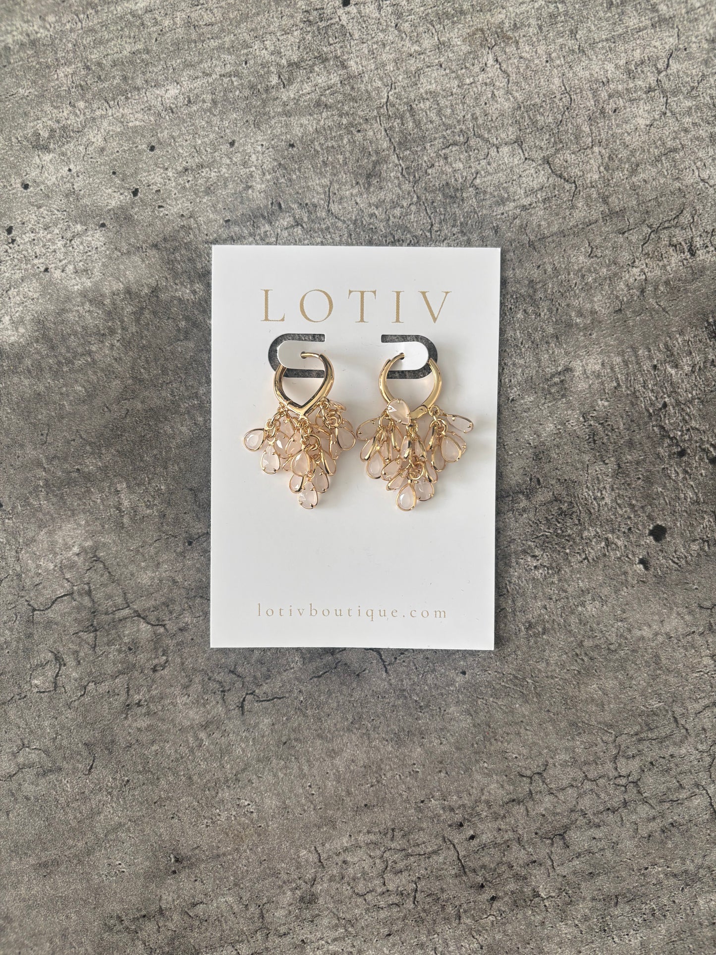 Holland Waterdrop Chandelier Earrings (Gold)