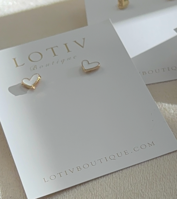 Lover Heart Earring Stud (White & Gold)