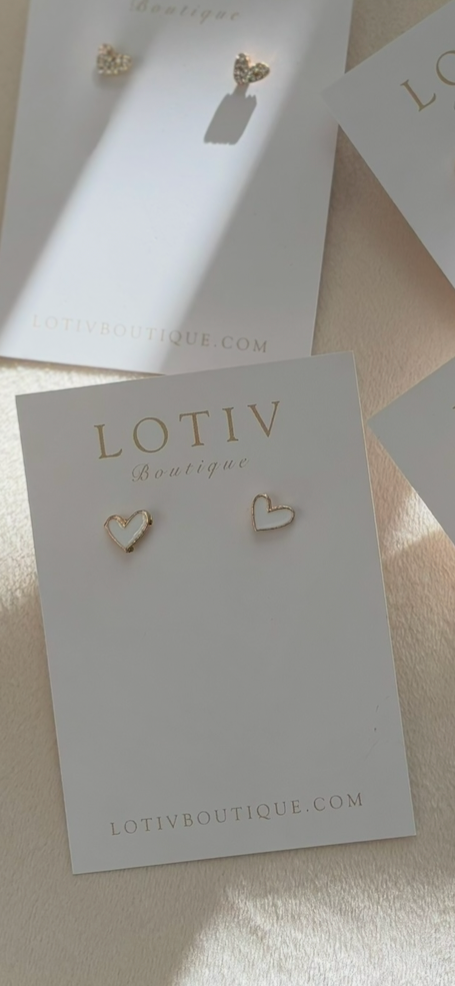 Lover Heart Earring Stud (White & Gold)
