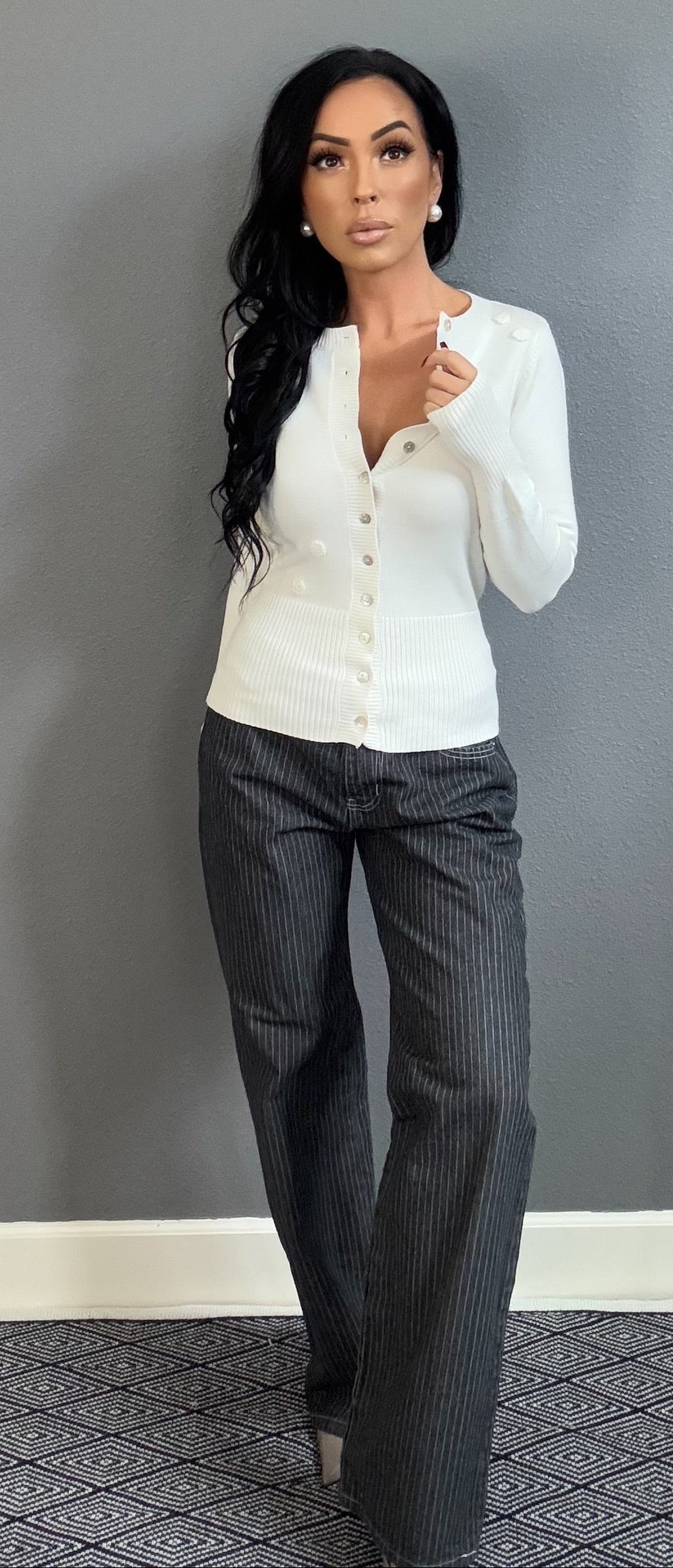 EMA FLOWER BUD KNIT CARDIGAN SWEATER (IVORY)