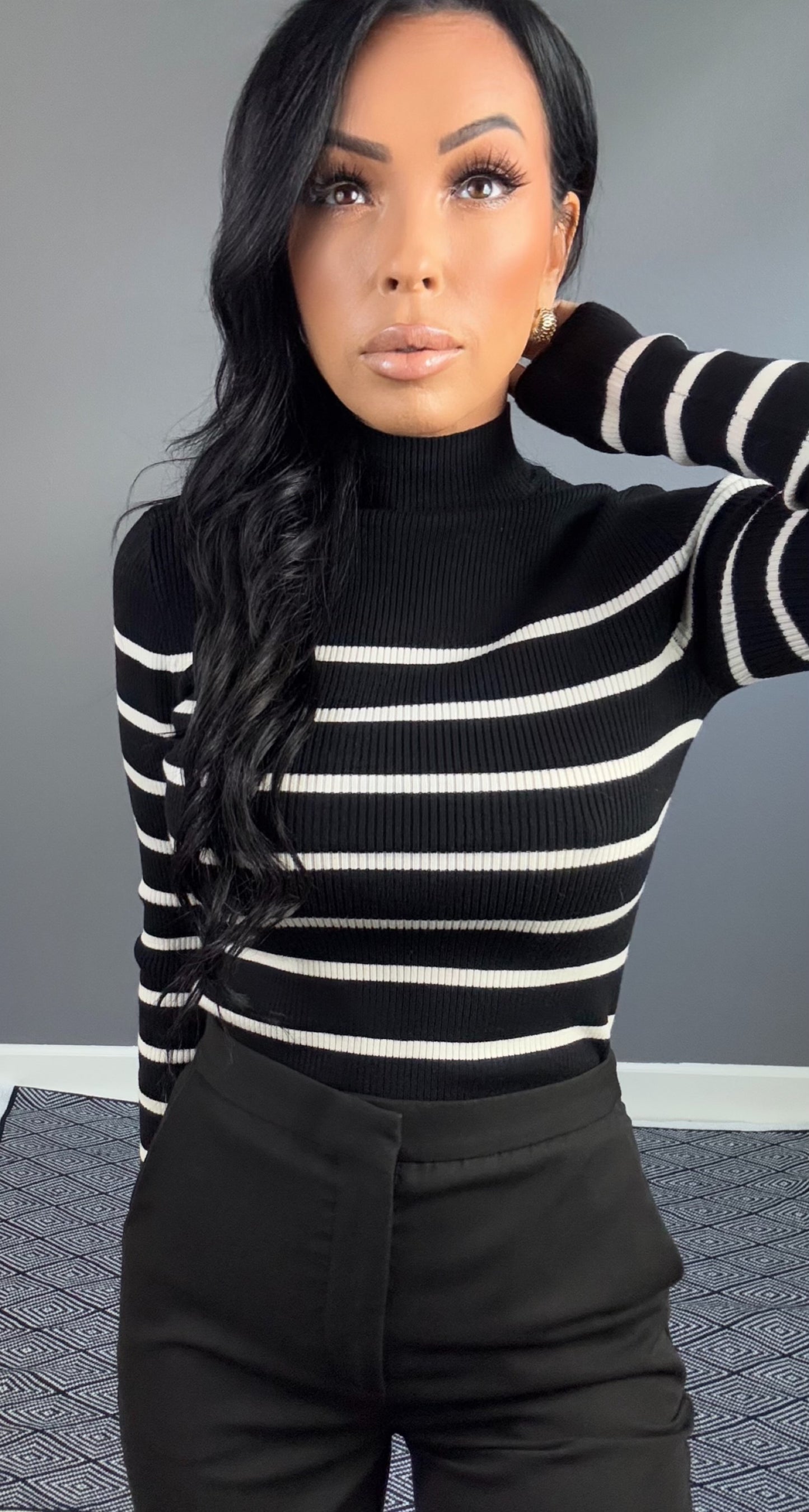 EMMELINE STRIPED MOCK NECK TOP (BLACK w/ CREAM)