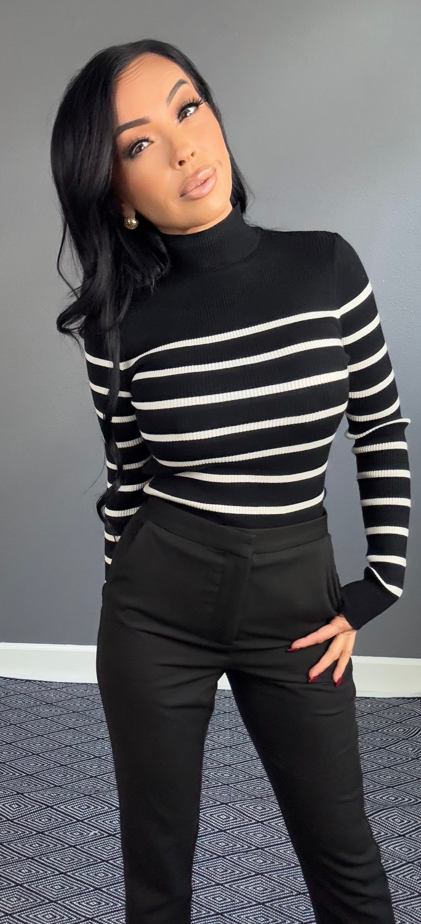 EMMELINE STRIPED MOCK NECK TOP (BLACK w/ CREAM)