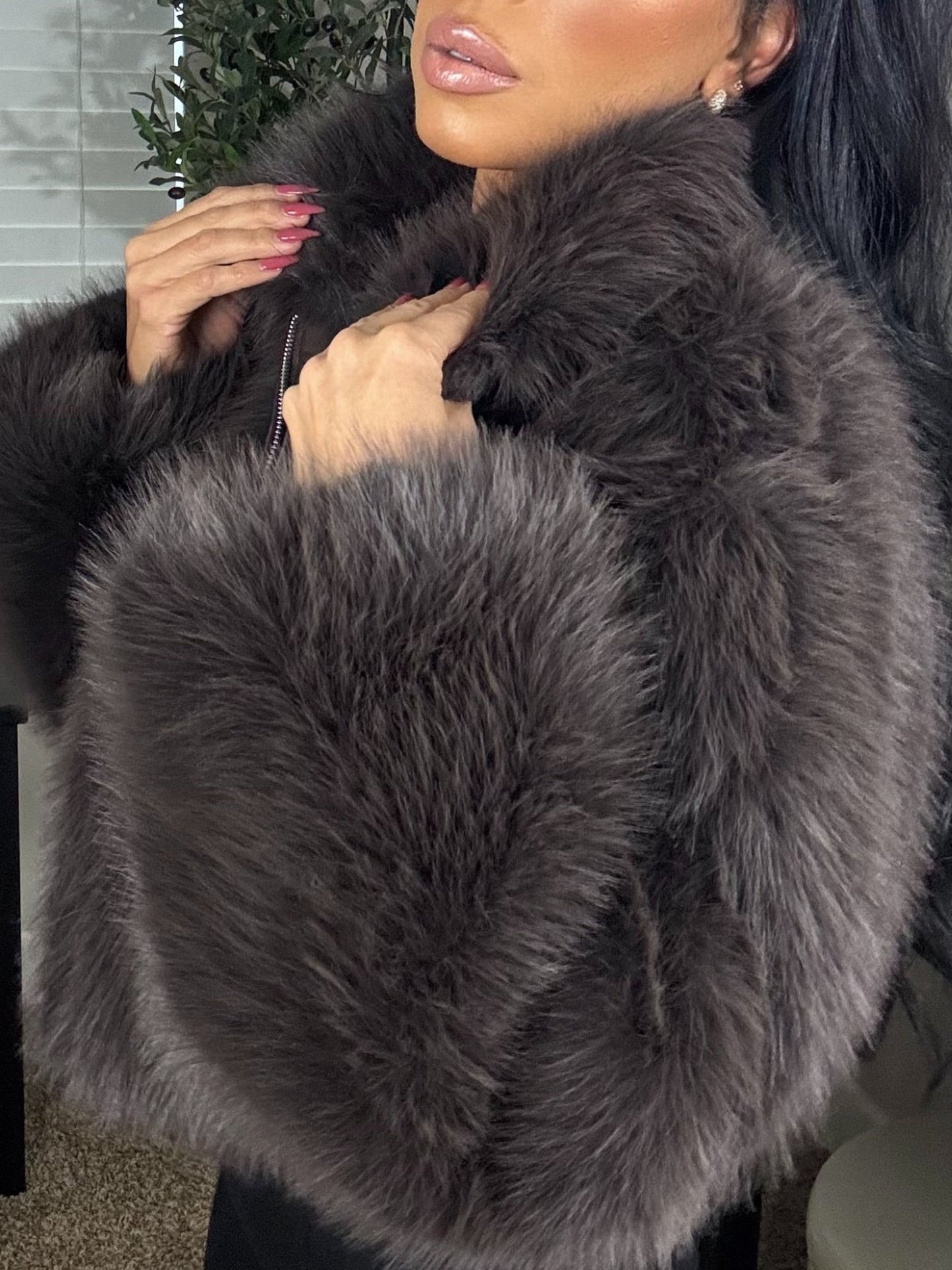 Lotiv Faux Fur Coat (Soft Chocolate Brown)