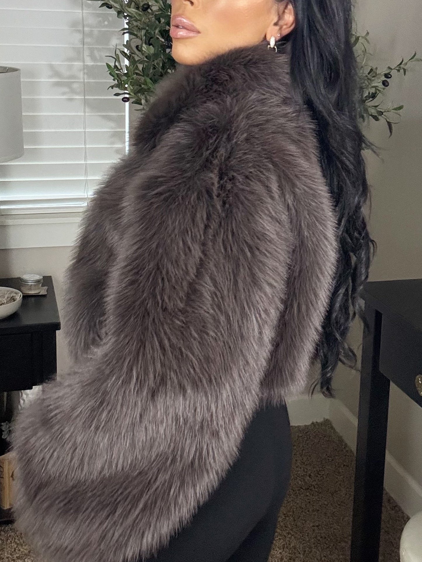 Lotiv Faux Fur Coat (Soft Chocolate Brown)