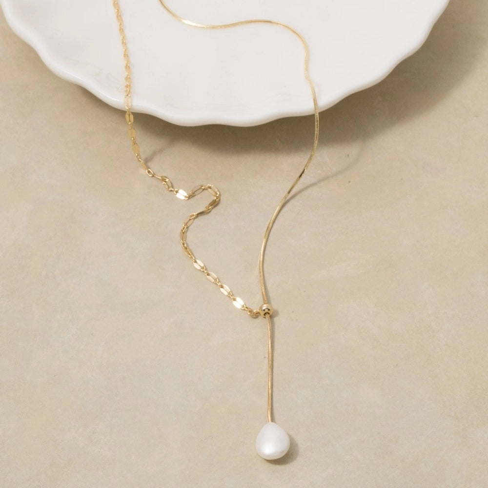 The Pearl Drop Lariat Necklace